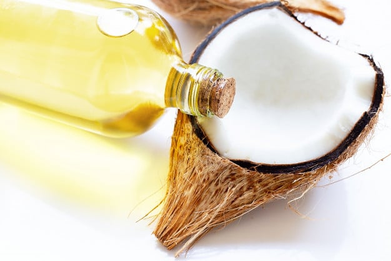 INDUSTRIAL GRADE CRUDE COCONUT OIL BUY